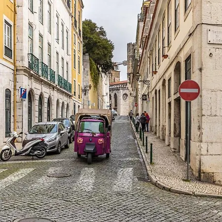 Apartamento Plum Guide - South Wind Lisboa